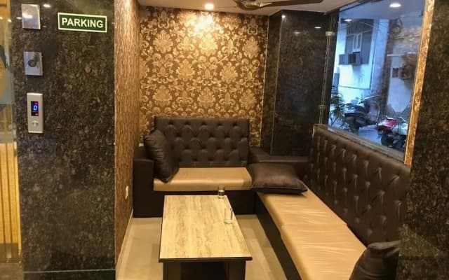 ADB Rooms Hotel Olive International