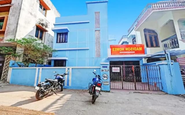 Goroomgo Madison Homestay Bhubaneswar