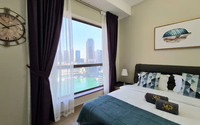 Marco Polo - High-rise 1BR Apt with Amazing Marina Views
