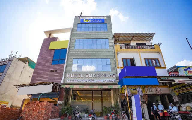 FabHotel Sukh Vilas