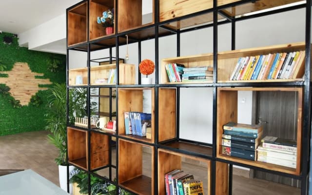 Bao Hung Hotel and Apartment