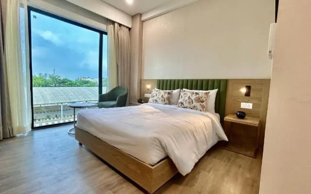 Hotel Limon Sector 29, Gurgaon