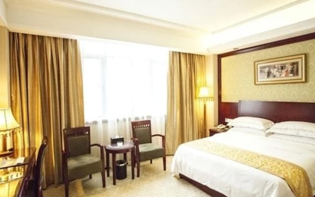 Vienna Hotel Yueyang Zhanqian Road