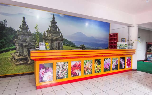 Kencana Hotel