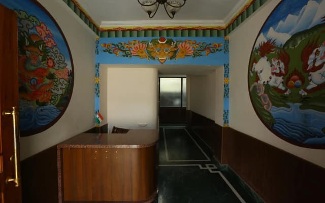 Hotel Samdupling Himalayan Brothers