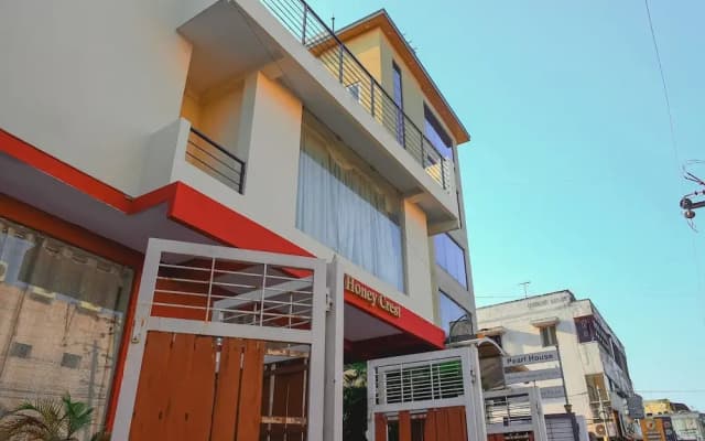 Naksha Tree Hotels - Ramapuram