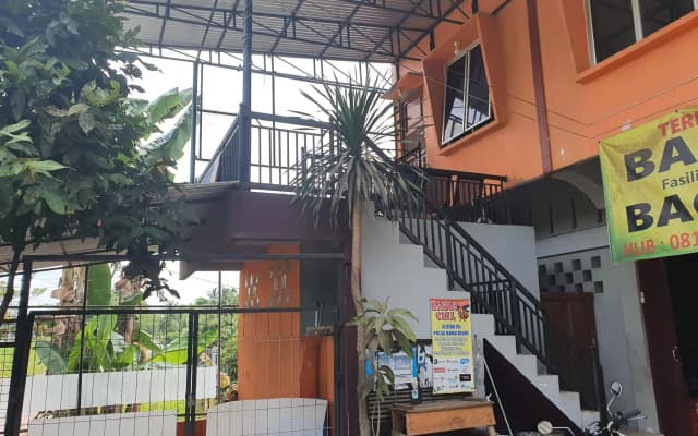 OYO 90976 Bagus Family Kost