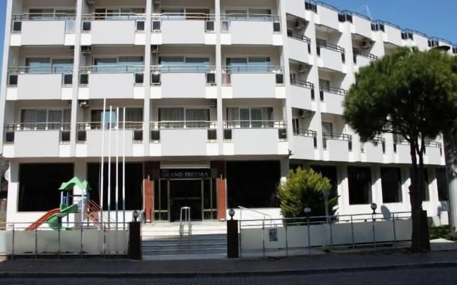 Grand Didyma Hotel