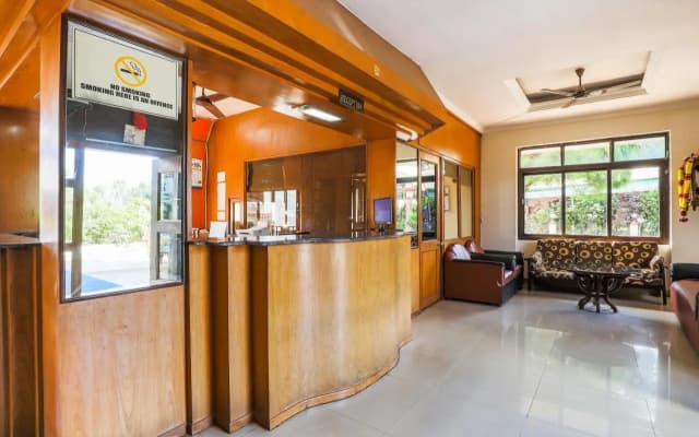 Hotel Priti International