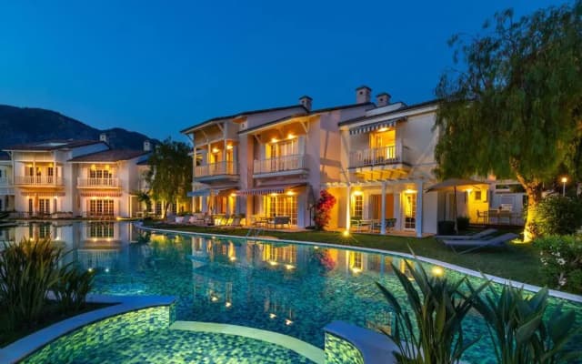 Villa Safiya