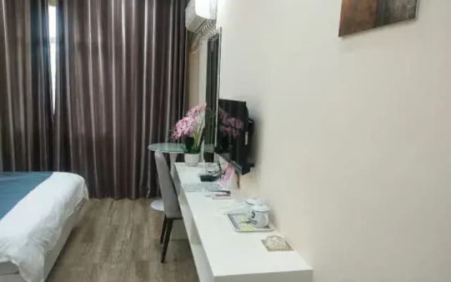 Biyuxuan Hotel