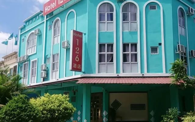 Hotel O Night Queen salak Tinggi