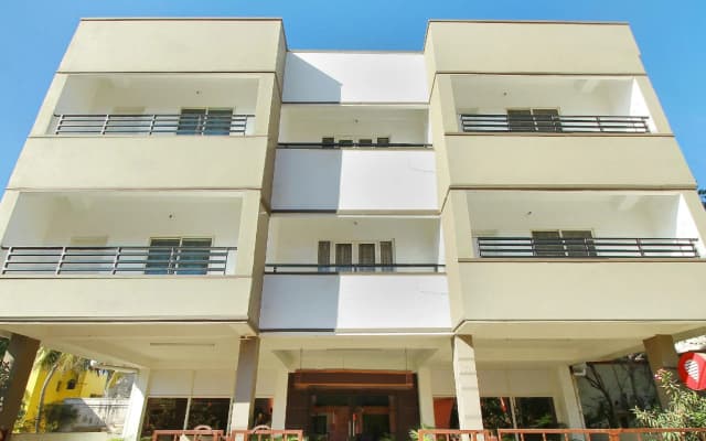 OYO 4357 The Mangrove Wood Residency