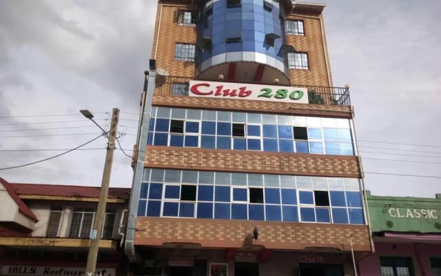 Club 280