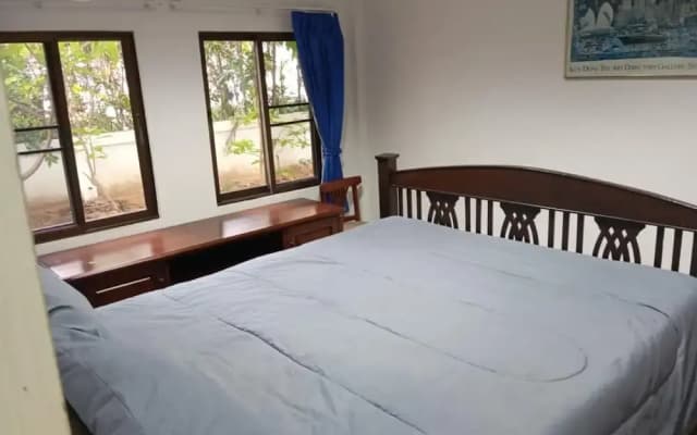 Lyndale Lodge
