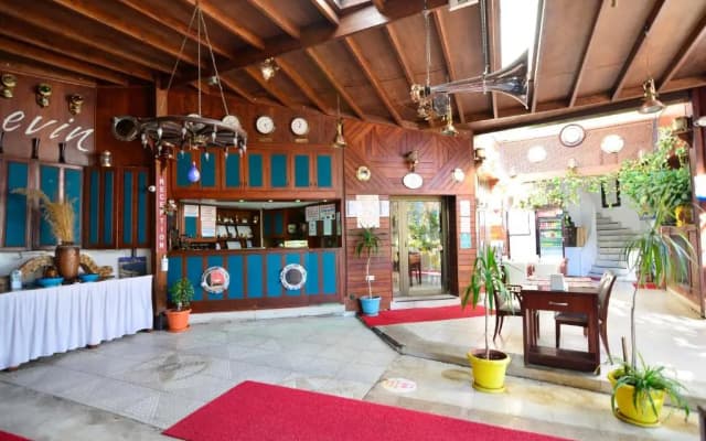 Sevin Hotel