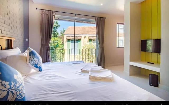 Venice Beach Village Hua Hin Pool Villa