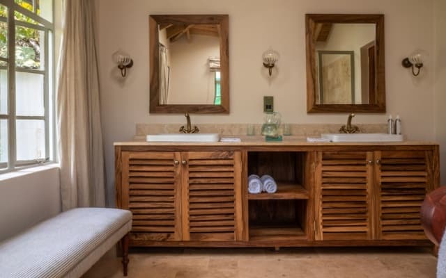 Karen Blixen Coffee Garden & Cottages