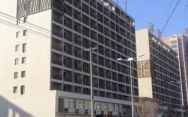 Jinfeng Huayuan Hotel (Tieling County Shuimu)
