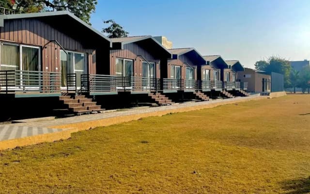 Vrindavan Greens Resort