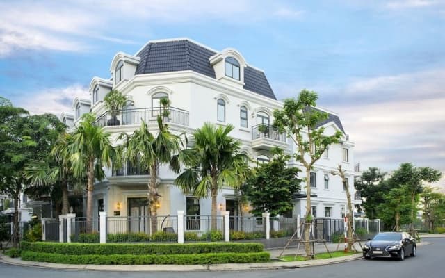 Icity Lakeview Saigon Villa