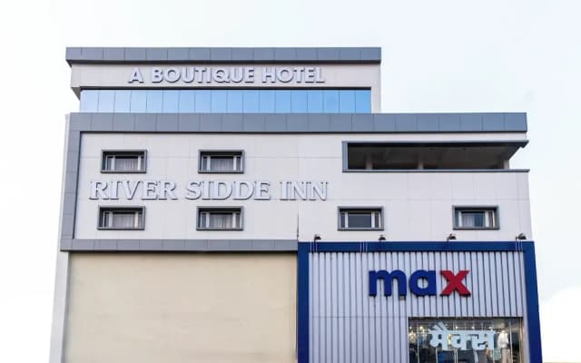 River sidde inn