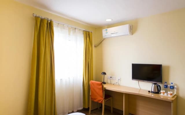 Home Inn Shenyang Xinmin Liaohe Street