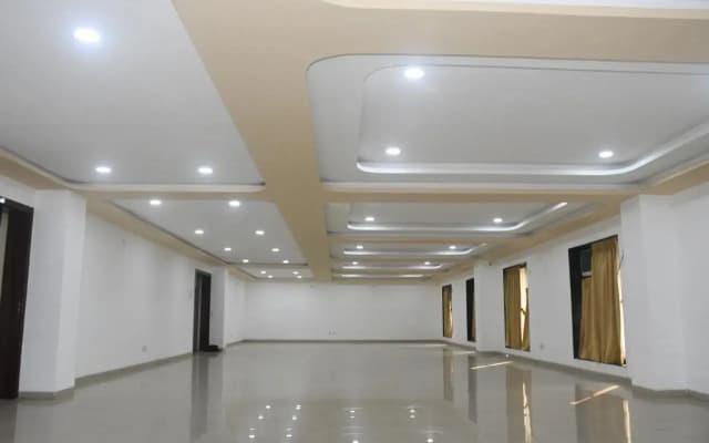 Utkarsh Hotel