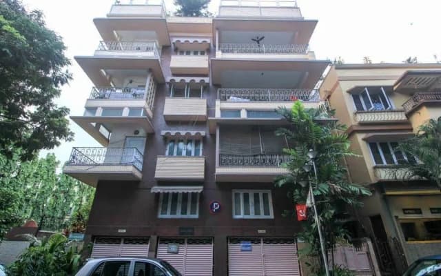 Sarojdeep Guest House