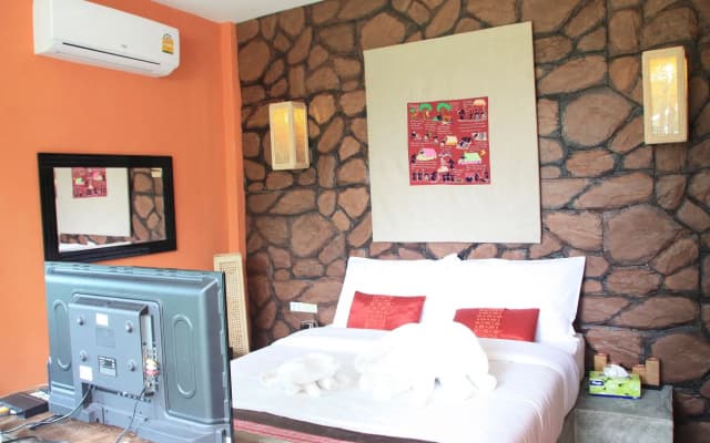 Sainamtok Resort