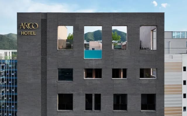 Daegu Suseong The Arco Hotel Lions Park