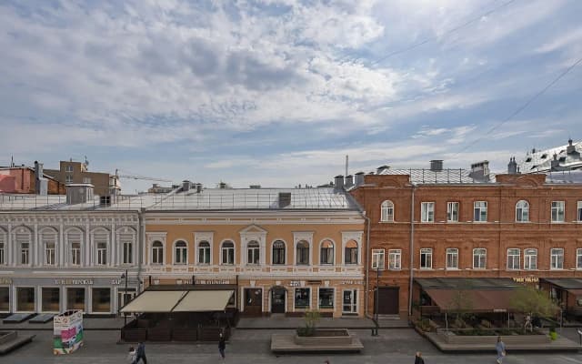 Отелле на улице Большая Покровская, 25