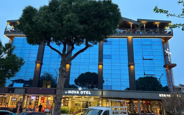 01 Nova Otel