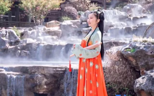 Yanquan  Hanguan Hotel（Oriental Saltlake Resort）