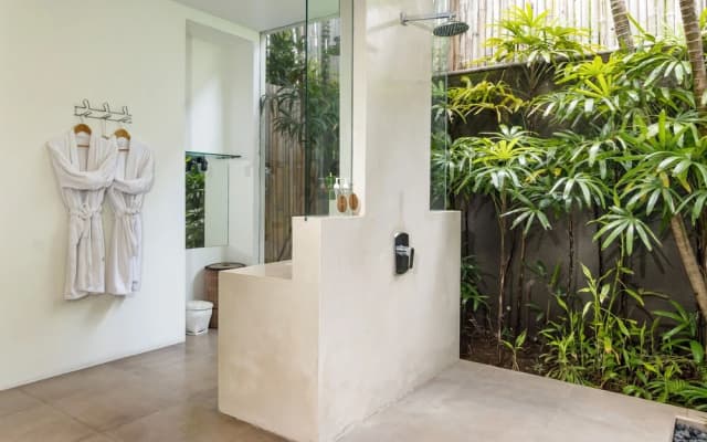 Villa Alice Dua by Villa Finder
