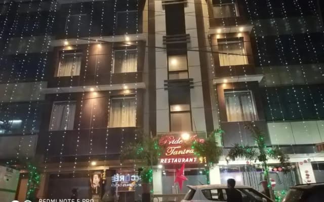 Hotel Pride Inn