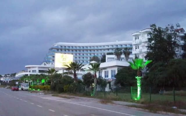 Alissa Garden Hotel