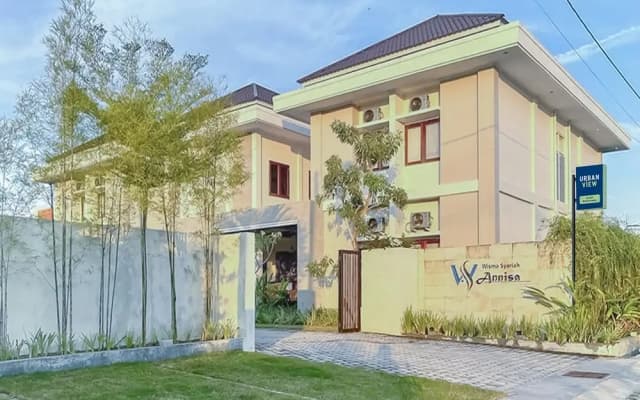 Urbanview Syariah Wisma Annisa Palangkaraya by RedDoorz