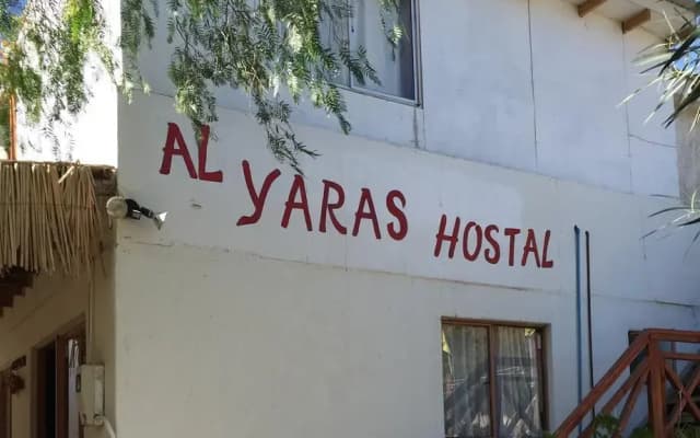 Hostal AlYaras
