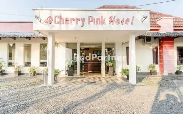 Cherry粉红酒店(Cherry Pink Hotel)