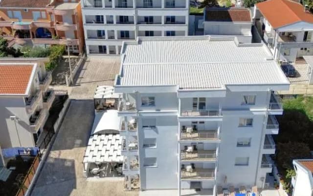 Aqua Lounge Aparthotel Ulcinj