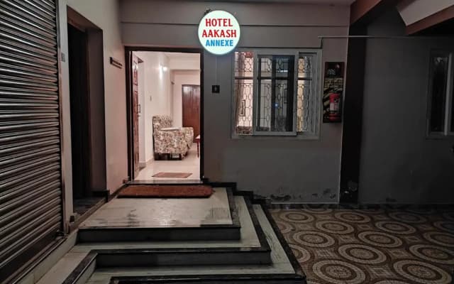 Aakash Rooms and Cottages