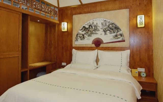 Quanyan Hotspring Holiday Hotel