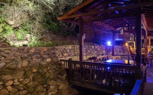 Zhixia Homestay