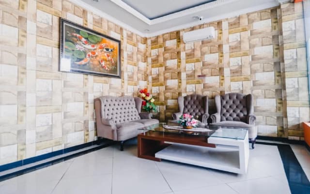 Grand City Inn