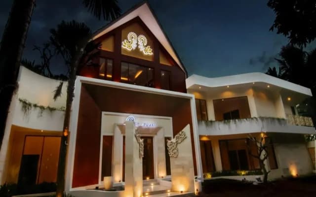 Onesouth Banyuwangi Pulau Merah