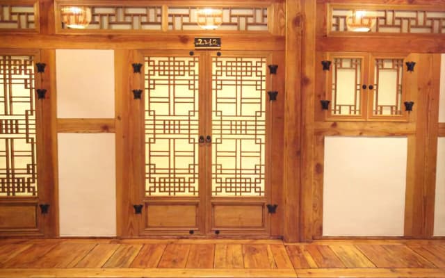 Jeonju Samrakcheon Pension