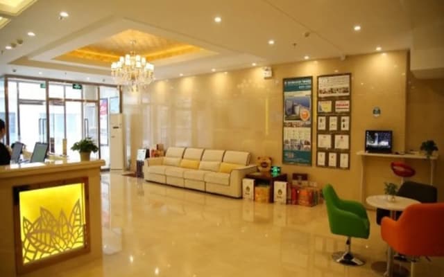 GreenTree Inn HeBei TangShan QianAn Junhe Plaza Business Hotel
