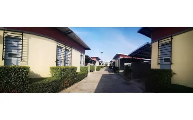 Suwannaphum Trang Resort