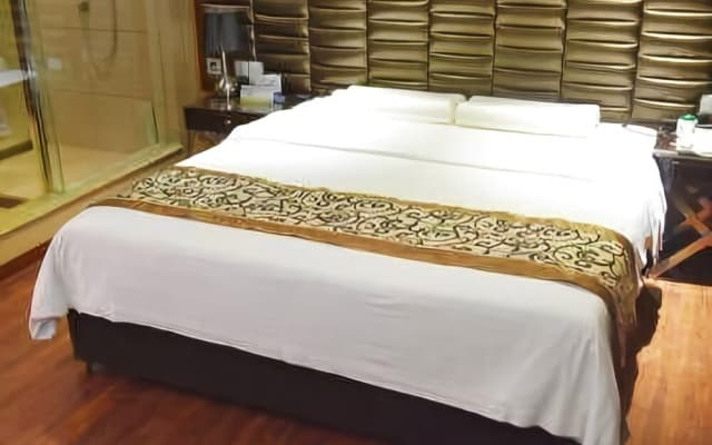 Tianyun Hotel
